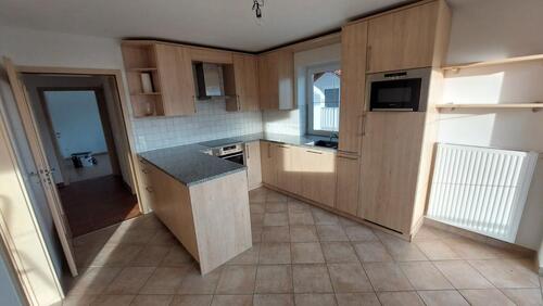 Foto - 4 Zimmer Wohnung Einbauküche - 1.300,00&nbsp;EUR Kaltmiete, ca.&nbsp; 103,50&nbsp;m&sup2;