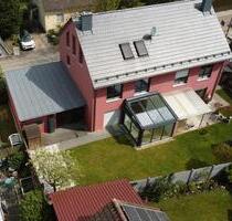 Moderne,helle Doppelhaushälfte ruhiger Lage Rgbg Süd zu vermieten - Regensburg Ganghofersiedlung