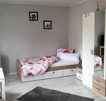 Wohnung Einzelzimmer WG Privatzimmer Monteur - Kirchheim In Schwaben