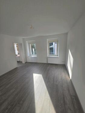 Foto - 2,5 Zimmer - frisch saniert - Stadtzentral