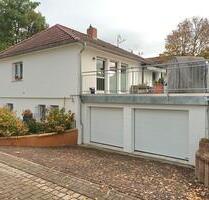 freistehendes Einfamilienhaus mit 98 m² Ausbaureserve - Altenstadt