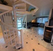 3 ZKB mit Galerie Kamin, Balkon + Feldrandlage in Fulda Haimbach