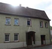Großes Haus mit 8 Zimmern direkt in Mansfeld zu vermieten