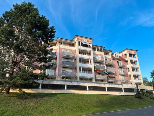 Foto - Attraktive vermietete ETW mit Balkon und Tiefgarage.