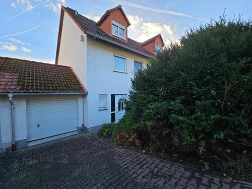 Foto - Doppelhaushälfte Reihenendhaus Haus in Bechtheim mit Garage