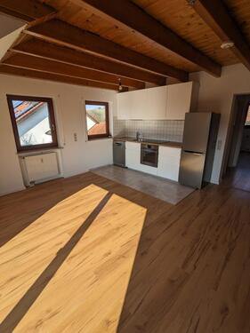 Foto - 3 Zimmer Wohnung 67 m² gute ruhige Lage Küche Garage Keller