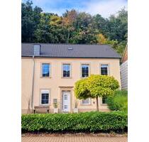 Bezugsfertiges Einfamilienhaus - 289.000,00&nbsp;EUR Kaufpreis, ca.&nbsp; 155,00&nbsp;m&sup2; in Wadern (PLZ: 66687)