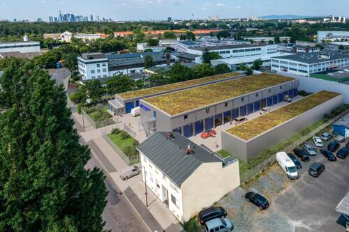 Foto - Neue moderne Garagen und Lagerflächen in Frankfurt zu vermieten (mit Parkplätzen und guter Anbindung)