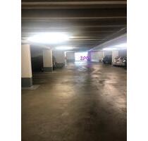 Stellplatz, Garage, Garagenstellplatz, kein Duplex - Regensburg Das Dörnberg