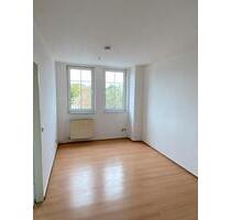 1 Zimmer direkt in Oranienburg - 399,00 EUR Kaltmiete, in Oranienburg (PLZ: 16515)