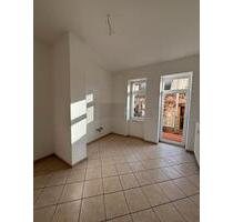 helle 2-Zimmerwohnung mit Balkon in Lindenau - Leipzig Altwest