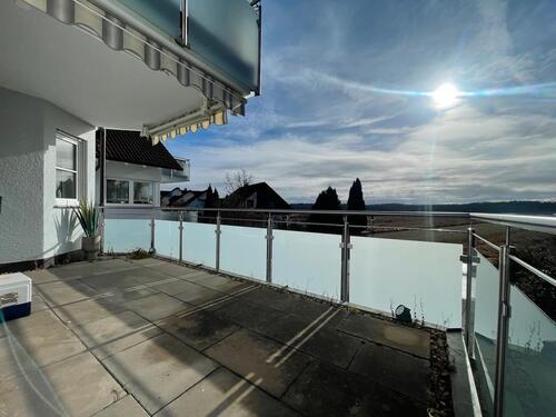 Foto - 4-Zimmer-Wohnung am Feldrand - 1.500,00&nbsp;EUR Kaltmiete, ca.&nbsp; 94,00&nbsp;m&sup2;