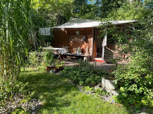 Foto - Ruhiges Gartengrundstück mit Wohnwagen