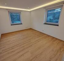 Neu saniertes WG Zimmer in 3er Frauen-WG - Villingen-Schwenningen