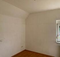 5-Zimmer-Whg. im Obergeschoss, Ortsrandlage - Hohne