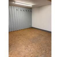 Lagerplatz 2,70x3,10 m, z.B. zum Überwintern von Motorräder - Schlier
