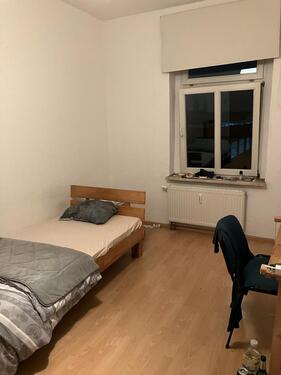 Foto - Zimmer Zwickau Stadt - 285,00&nbsp;EUR Kaltmiete, ca.&nbsp; 20,00&nbsp;m&sup2;