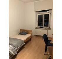 Zimmer Zwickau Stadt - 285,00&nbsp;EUR Kaltmiete, ca.&nbsp; 20,00&nbsp;m&sup2; in Zwickau (PLZ: 08056)