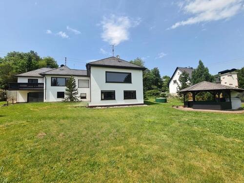 Foto - Großzügiges Familienanwesen in ruhiger Lage, Provisionsfrei!