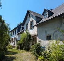 Historischer Resthof mit eigener Quelle, Garten & Ausbaupotential - Marktleugast