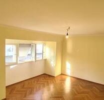 Stgt West, DG, 3 Zimmer, Balkon mit Blick auf den Fernsehturm - Stuttgart Stuttgart-West Stgt West, DG, 3 Zimmer, Balkon mit Blick auf den Fernsehturm - Stuttgart Stuttgart-West