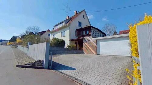 Foto - Ein Zweifamilienhaus - 365.000,00&nbsp;EUR Kaufpreis, ca.&nbsp; 145,00&nbsp;m&sup2;