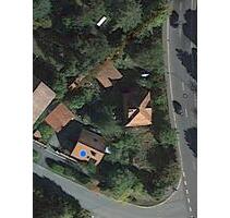 Einfamilienhaus mit Nebengebäuden in 96364 Marktrodach