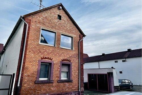Foto - Haus mit Garten, Hof + großer Scheune. provisionsfrei von privat