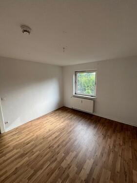 Foto - Charmante 3-Zimmer-Wohnung mit Renovierungsbonus 
