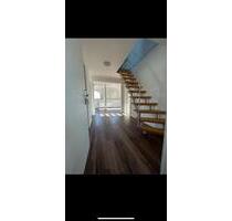 Maisonettewohnung mit 4 Zimmern in Oberasbach 90522 - Fürth Atzenhof