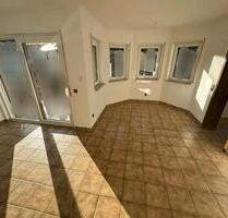 Sonnige 3 Zi.Wohnung OG 95qm Garten in 63911 Klingenberg - Klingenberg am Main