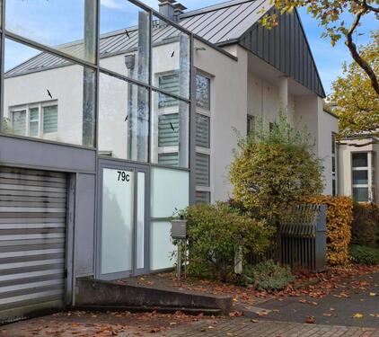 Foto - Erstklassiger Stellplatz für Ihr Fahrzeug – Essen-Bredeney