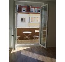Helle 3 Zimmer, KDB Wohnung + Balkon nähe Fürstenplatz von Privat - Düsseldorf Stadtbezirk 3
