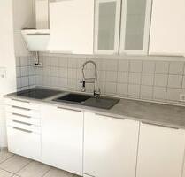 Renovierte Hochparterre Wohnung mit Einbauküche und Garagenstellplatz - Rethem (Aller)