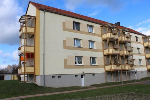 Foto - Wohnen in bevorzugter Lage - 3-R-Wohnung mit Balkon in Meuselwitz (Thür.) - W0763