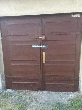 Foto - Geräumige Garage mit zusätzlichem Stauraum in Schleditz