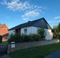 Freistehendes Einfamilienhaus mit Vollkeller und Garage - Burgdorf