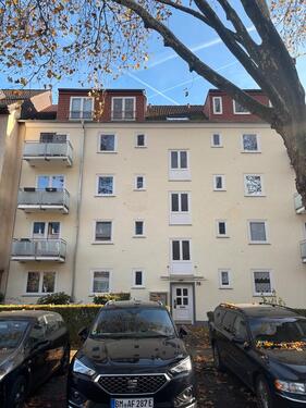 Foto - Wersten: sanierte 2 Zimmer, Kapitalanlage, Balkon, EBK, Uni Nähe