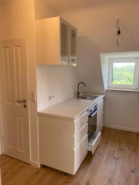 Foto - Erstbezug nach Kernsanierung – stilvolle Dachgeschosswohnung