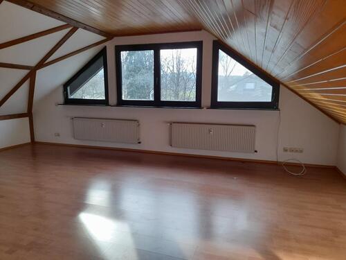 Foto - 3 Zimmer Dachgeschoßwohnung in Schlangenbad