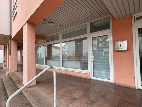 Foto - BüroPraxisraum renoviert zu vermieten