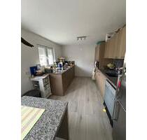 4 Zimmer Maisonettenwohnung mit Einbauküche in Neuffen