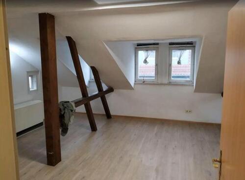 Foto - 3 Zimmer Dachgeschoßwohnung zur Miete in Coburg
