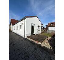 Bungalow 3 Zimmer - 700,00&nbsp;EUR Kaltmiete, ca.&nbsp; 62,00&nbsp;m&sup2; in Wolnzach (PLZ: 85283)