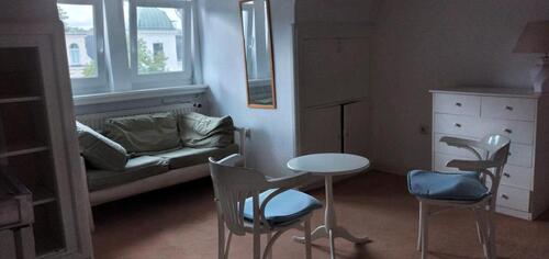 Foto - Ruhiges helles möbliertes Zimmer HH-Hamm