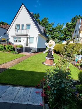 Foto - Gepflegtes Einfamilienhaus mit Sauna und traumhaftem Garten