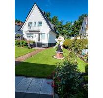 Gepflegtes Einfamilienhaus mit Sauna und traumhaftem Garten - Bremen Osterholz