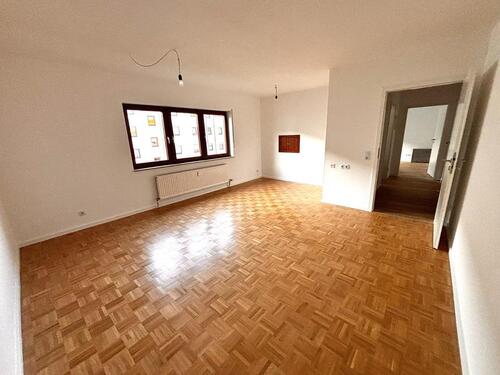 Foto - Charmante 2-Zimmer-Wohnung mit Aufzug und eigenem Stellplatz