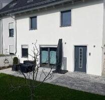 Wohnung ebenerdig mit großer Terrasse - Wemding