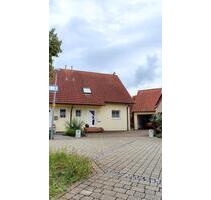Doppelhaushälfte - 420.000,00&nbsp;EUR Kaufpreis, ca.&nbsp; 114,00&nbsp;m&sup2; in Bad Windsheim (PLZ: 91438)